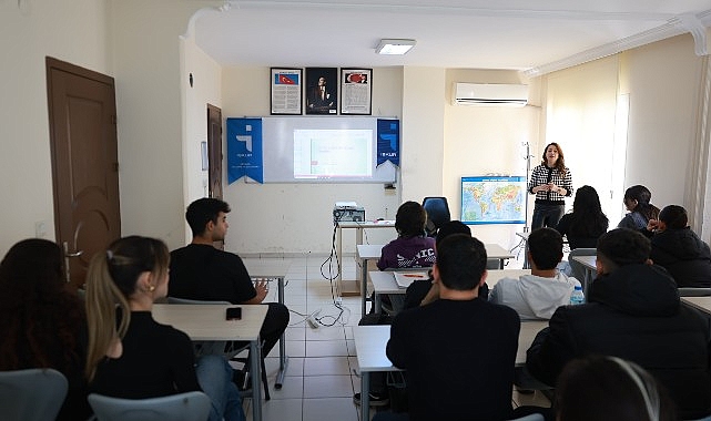 ATABEM’den üniversite adaylarına  hem akademik hem kariyer desteği