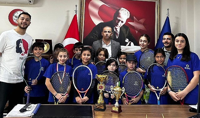 Bakırköy Belediyesi Spor Kulübü tenis öğrencileri, Türkiye Tenis Federasyonu’nun düzenlediği