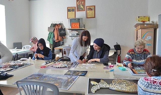 Çeşme Belediye Başkanı Lal Denizli, “Çeşme Kent Enstitüsü çatısı altındaki