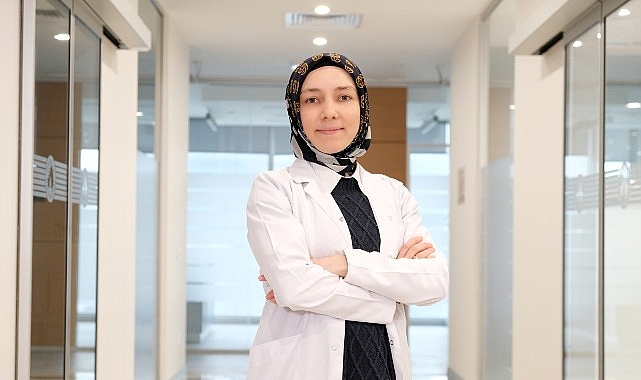 Üsküdar Üniversitesi Diş Hastanesi Periodontoloji Uzmanı Dr.