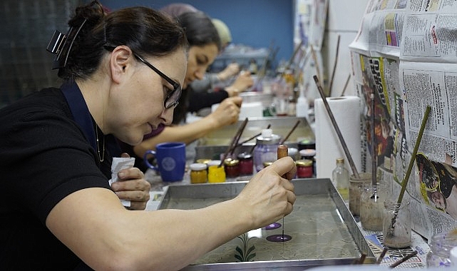 Enstitü İstanbul İSMEK, 2024-2025 eğitim döneminde rekor başvuruya ulaştı.