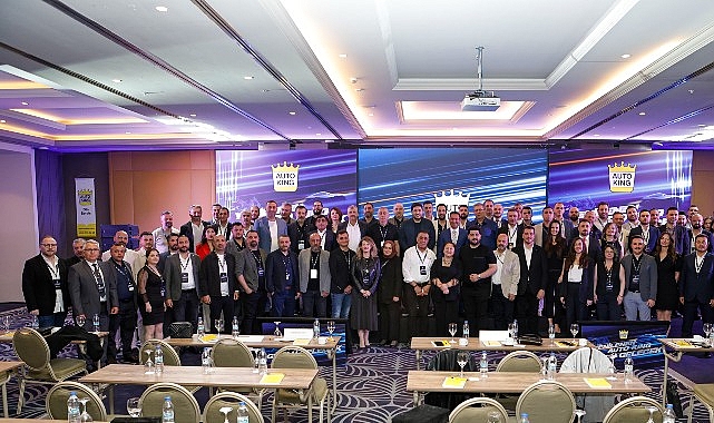 Auto King Oto Servis, 2025 yılı bayi toplantısını “Yenilenen Auto