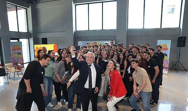 Nilüfer Belediyesi, gençlerin sesine kulak veriyor.
