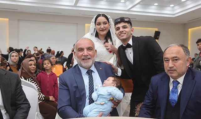 Canik Belediye Başkanı İbrahim Sandıkçı, ilçede Aile Yılı'na özel düzenledikleri