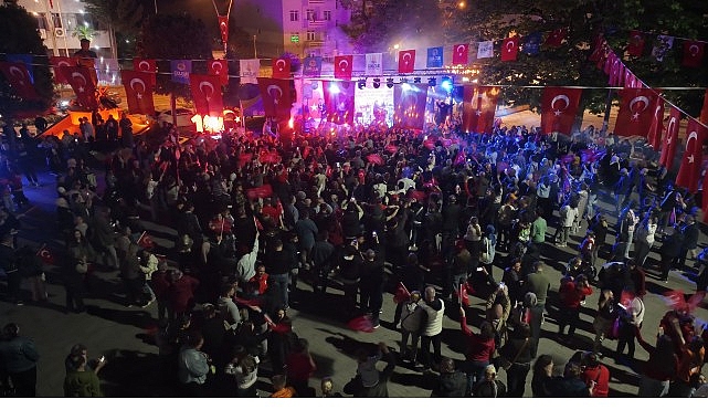 Gölcük’te 19 Mayıs Atatürk’ü Anma Gençlik ve Spor Bayramı, coşkulu