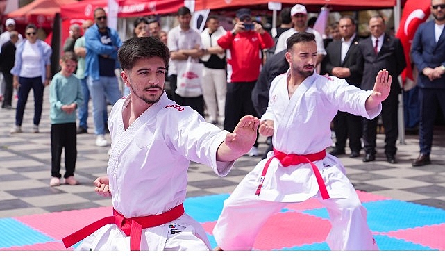 Keçiören’de 19 Mayıs Atatürk’ü Anma Gençlik ve Spor Bayramı kutlamaları