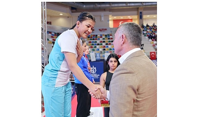 Kocaeli Büyükşehir Belediye Başkanı Doç.