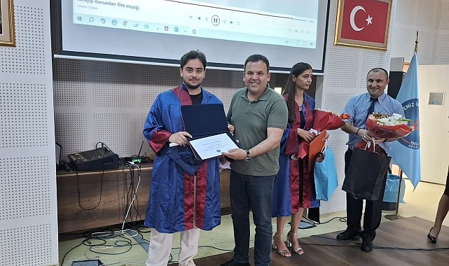 Kemer Belediye Başkan Yardımcısı Semih Top, Kemer Belediye Başkanı Necati