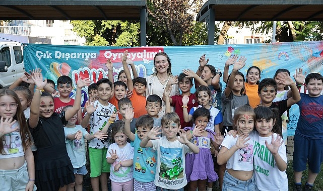 Konak Belediyesi’nin semt merkezlerinde düzenlediği Çocuk Yaz Programı, okulların kapanmasının
