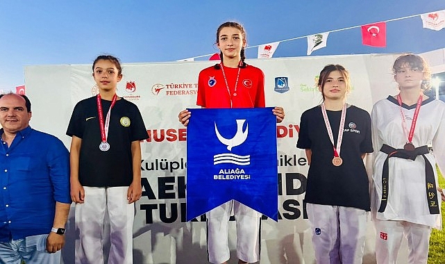 Aliağa’nın minik taekwondocuları Manisa’da düzenlenen şampiyonadan 3 madalya ve genel
