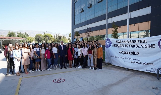 Türkiye’nin ve Avrupa’nın lisans düzeyinde hemşirelik eğitimi veren ilk yükseköğretim