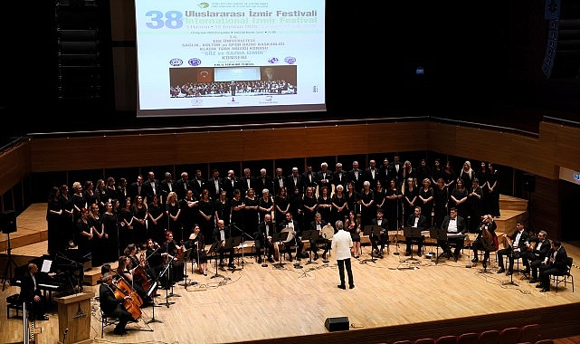 Ege Üniversitesi (EÜ) Klasik Türk Müziği Korosu, bu yıl 38’incisi