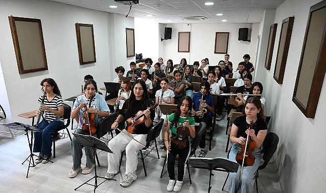 Kemer Belediyesi Gençlik Orkestrası, “Can dostları” yararına Kemer’de konser düzenleyecek.
