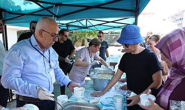 Nilüfer Belediyesi, Muharrem ayıyla birlikte geleneksel aşure ikramlarına başladı.