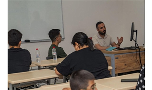 İzmir Büyükşehir Belediyesi Sınav Destek Merkezi, Liselere Geçiş Sistemi (LGS)