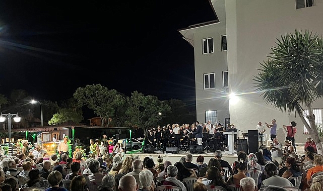 Seferihisar Belediyesi tarafından bu yıl dördüncüsü düzenlenen Ürkmez Kültür ve