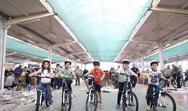 Konya Büyükşehir Belediye Başkanı Uğur İbrahim Altay, “Güle Oynaya Camiye