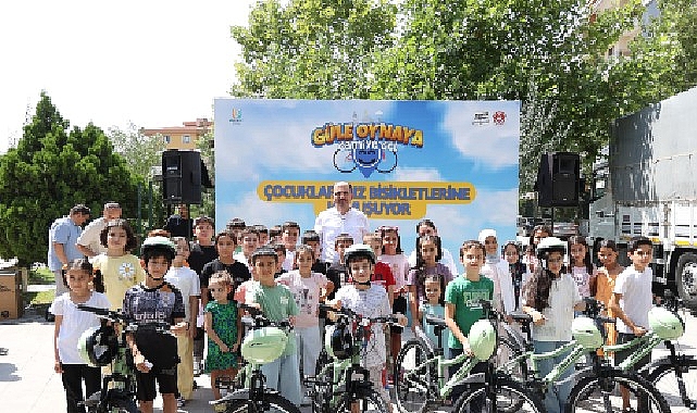 Konya Büyükşehir Belediye Başkanı Uğur İbrahim Altay, “Güle Oynaya Camiye