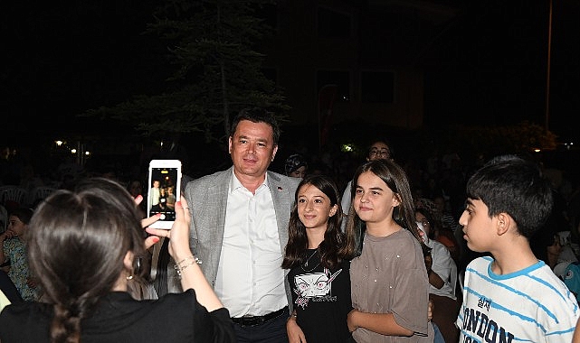 Osmangazi Belediyesi’nin yaz akşamlarını şenlendiren yaz etkinlikleri programı, Güneştepe Mahallesi’nde