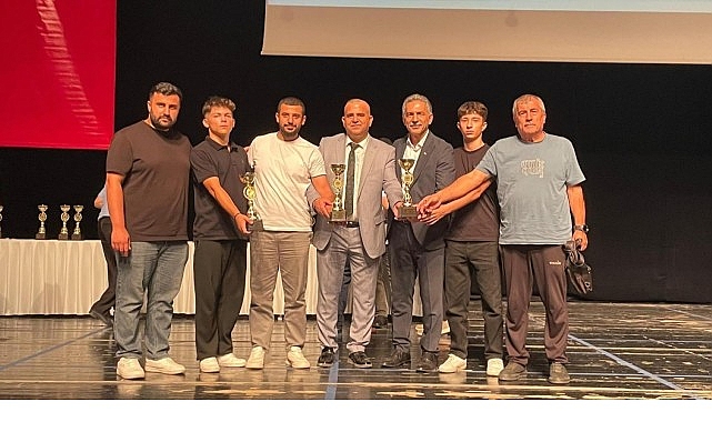 Gemlik Belediyespor, futbol altyapısında gösterdiği üstün performansla Gemlik'e büyük bir