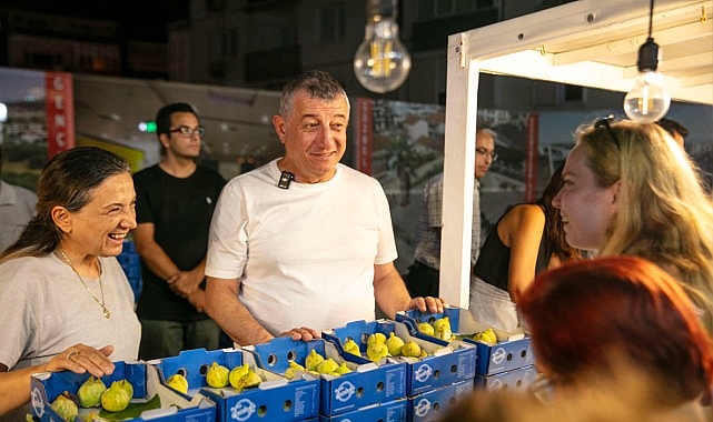 Güzelbahçe’nin Payamlı Köyü’nde yetiştirilen Bardacık inciri sıcakların artmasıyla dalında kaldı,
