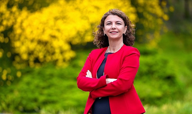 Erasmus+ ve diğer değişim programlarının öğrencilere sunduğu katkıların önemine dikkat