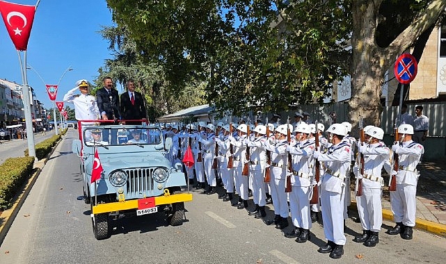 Gölcük’te 30 Ağustos Zafer Bayramı’nın 103.