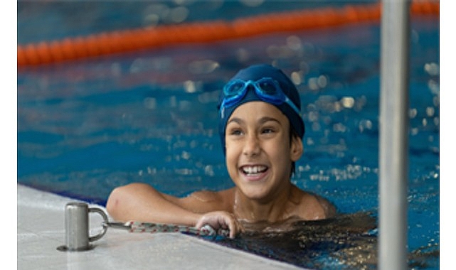 İzmir Büyükşehir Belediyesi’nin kentin dört bir yanında her yaştan yurttaş