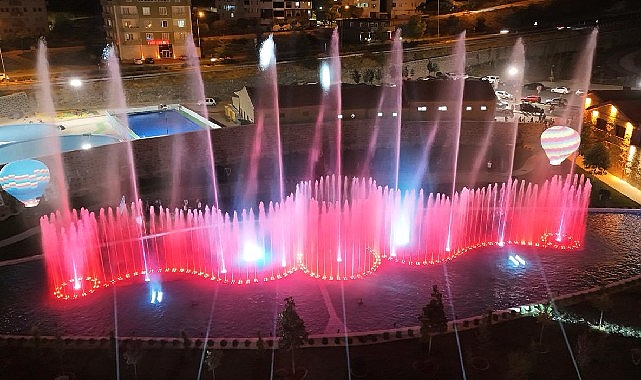 Nevşehir Belediyesi’nin 30 Ağustos Zafer Bayramı dolayısıyla açılışını yaptığı Kapadokya