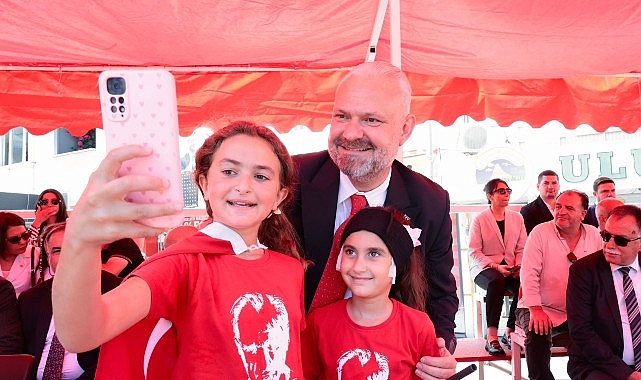 Zafer Bayramı’nın 103’üncü yıl dönümü, Menemen'de bayraklarla, marşlarla ve coşkuyla