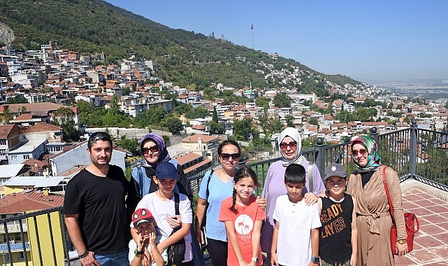  Osmangazi Belediyesi, ''Minik Arkeologlar İş Başında'' projesi ile çocuklara arkeologluk