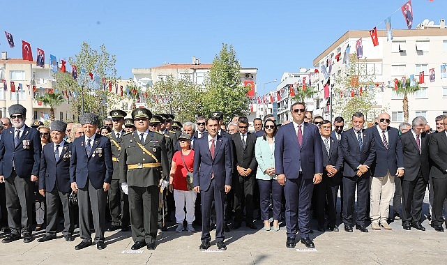Cumhuriyetimizin kurucusu Gazi Mustafa Kemal Atatürk ve silah arkadaşlarının emperyalizme