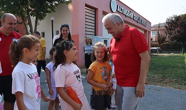 Nilüfer Belediye Başkanı Şadi Özdemir, bu yıl başlatılan “Nilüfer’de Spor