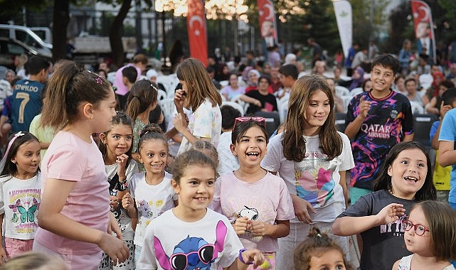 Osmangazi Belediyesi’nin yaz aylarına özel olarak başlattığı “Osmangazi’de Yaz Etkinliği”