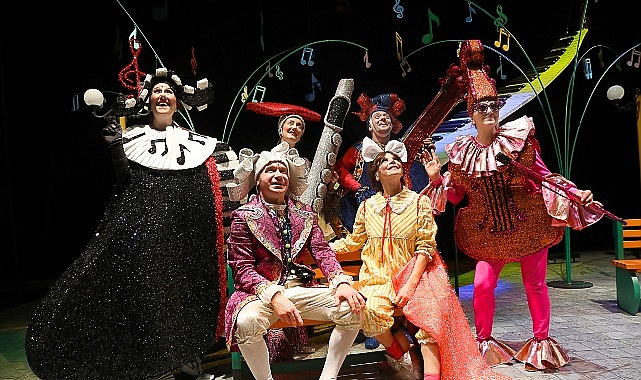 İstanbul Büyükşehir Belediyesi Şehir Tiyatroları, en beğenilen çocuk oyunlarından “Sesler