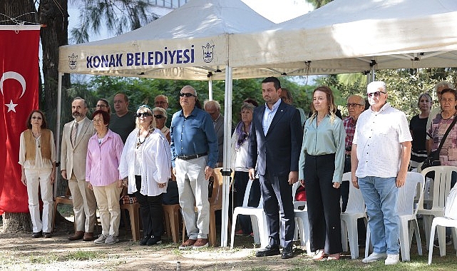 Konak Belediyesi’nin Dil Derneği İzmir Şubesiyle birlikte Türkçe Taşı Anıtı