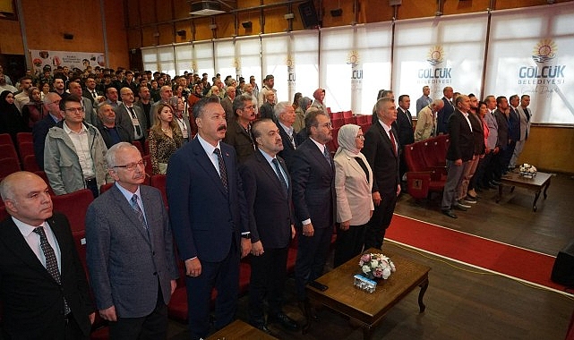 Gölcük Belediyesi edebiyat sempozyumları serisinin 7’ncisi olan “Hareket Dergisi ve