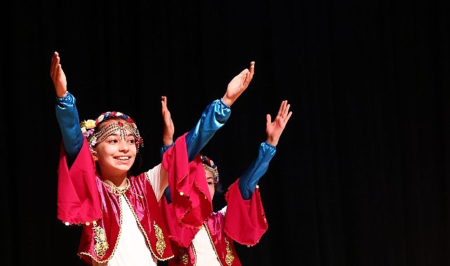 Çankaya Belediyesi Halk Dansları Topluluğu HOY-TUR, 2025-2026 sezonu başvurularını almaya başladı.