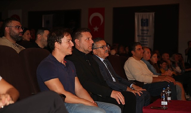 Keçiören Belediyesi, İtalyan Oyun Yazarı Dario Fo ve tiyatro oyuncusu