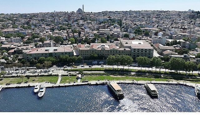 Küresel kentleşmenin hızlandığı günümüzde trafik, artık yalnızca günlük hayatı zorlaştıran