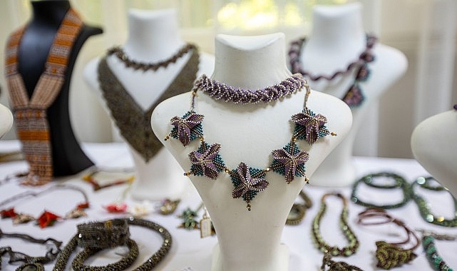 Karşıyaka Belediyesi’nin mahalle ve kurs merkezlerinde yeni dönem heyecanı başladı.