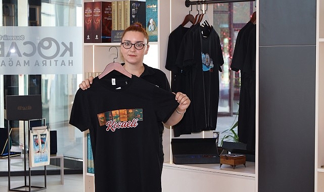 Kocaeli Büyükşehir Belediyesi tarafından Milli İrade Meydanı’nda açılan Kocaeli Hatıra