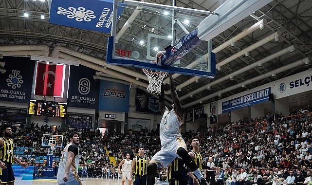 Türkiye Sigorta Basketbol Ligi’nde 2025-2026 sezonu heyecanı başladı.