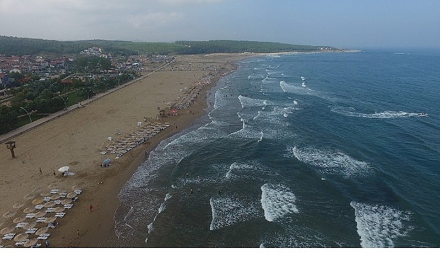 Büyükşehir Belediyesi’ne bağlı KOSKEM ekipleri, Kocaeli sahillerinde boğulmalara karşı hayat
