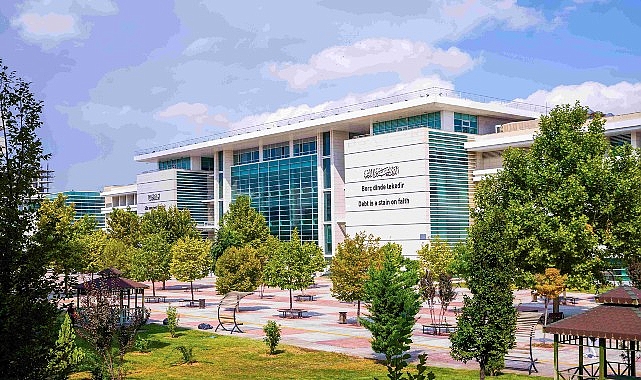 Yükseköğretim Kurumları Sınavı (YKS) ek yerleştirme sürecinin başlamasının ardından, merkez