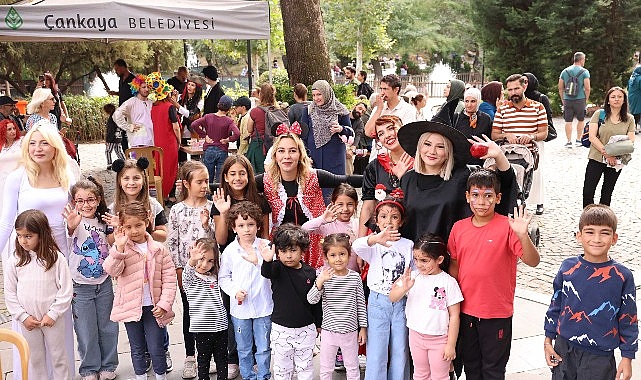 Çankaya Belediyesi Ankara’daki özel tiyatrolara kapılarını açtı.