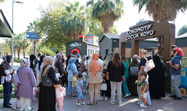 Kocaeli Büyükşehir Belediyesi’nin çocuklara oyunla öğrenmeyi, hayal güçlerini keşfetmeyi ve