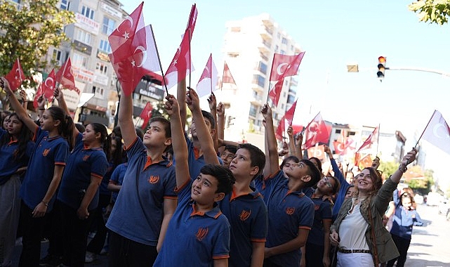 19 Eylül Gaziler Günü dolayısıyla Manisa’da tören düzenlendi.