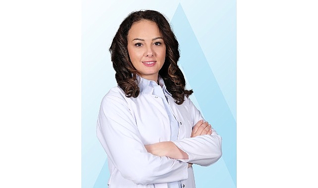 Kadınların hayatındaki doğal ve güçlü bir eşik olan menopoz, dönüşümün