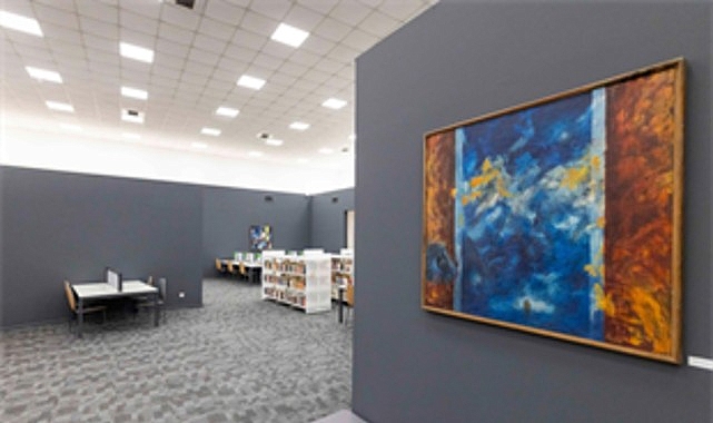 İzmir Büyükşehir Belediyesi tarafından Kültürpark'a kazandırılan İlber Ortaylı Kütüphanesi'nin açılışını